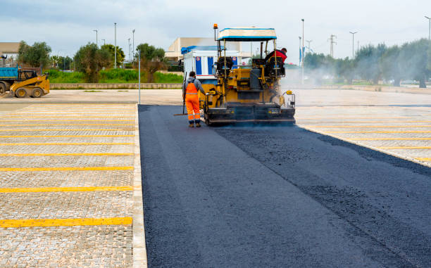 Best Commercial Driveway Paving in Twin Grove, IL